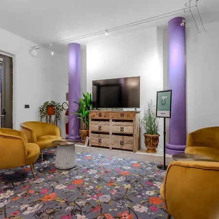 Hotell Hotiday Florens